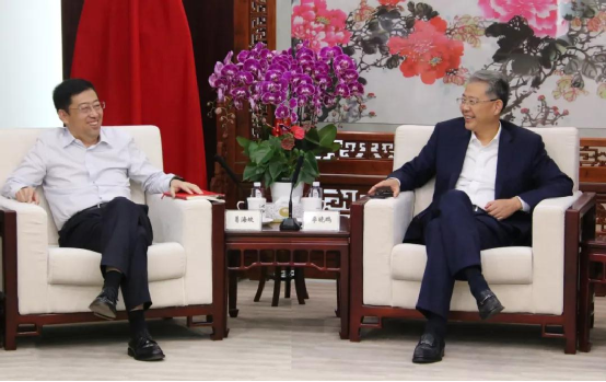 葛海蛟深情话别光大