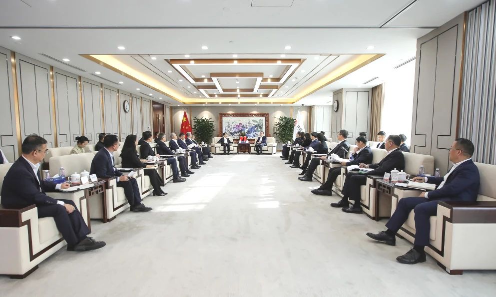 光大集团与招商局集团签署战略合作协议