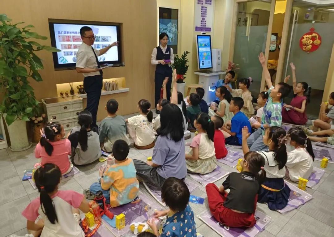 这个暑假，光大成为“家门口的热门研学打卡地”